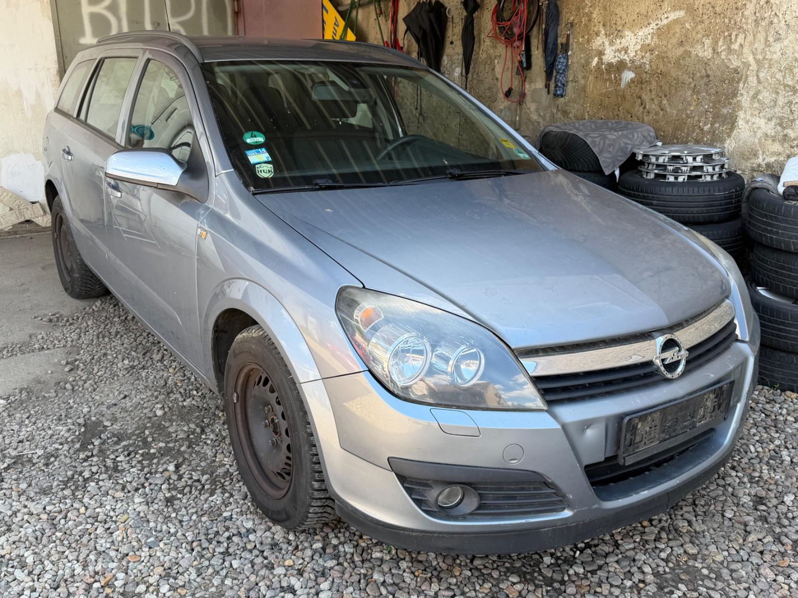 Opel Astra H Caravan Edition