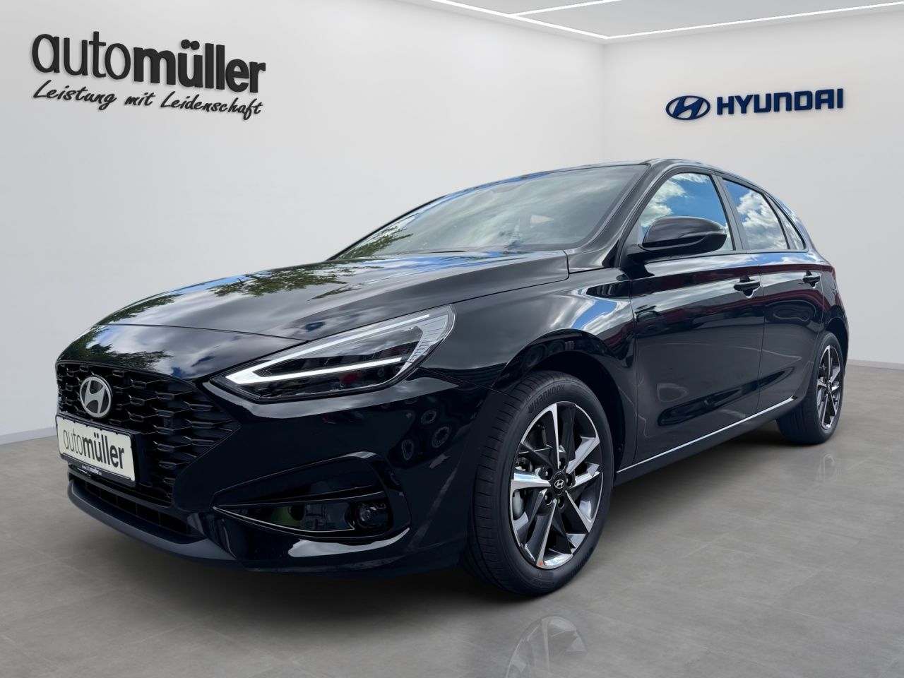 Fahrzeugabbildung Hyundai i30 TREND ACC Akustikglas Fernlichtass. Kam. LM