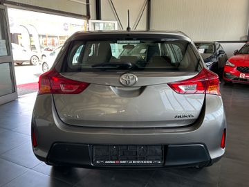 Toyota Auris - 5