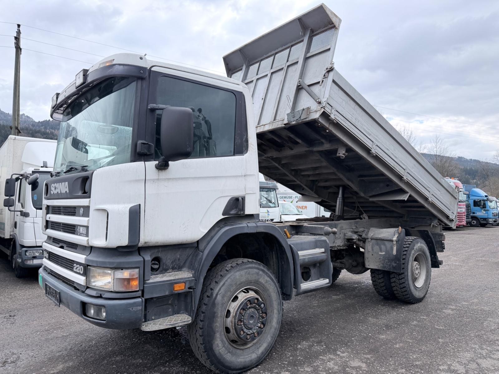 Scania P124 CB 4X4 DREISEITENKIPPER*1998*EURO2*