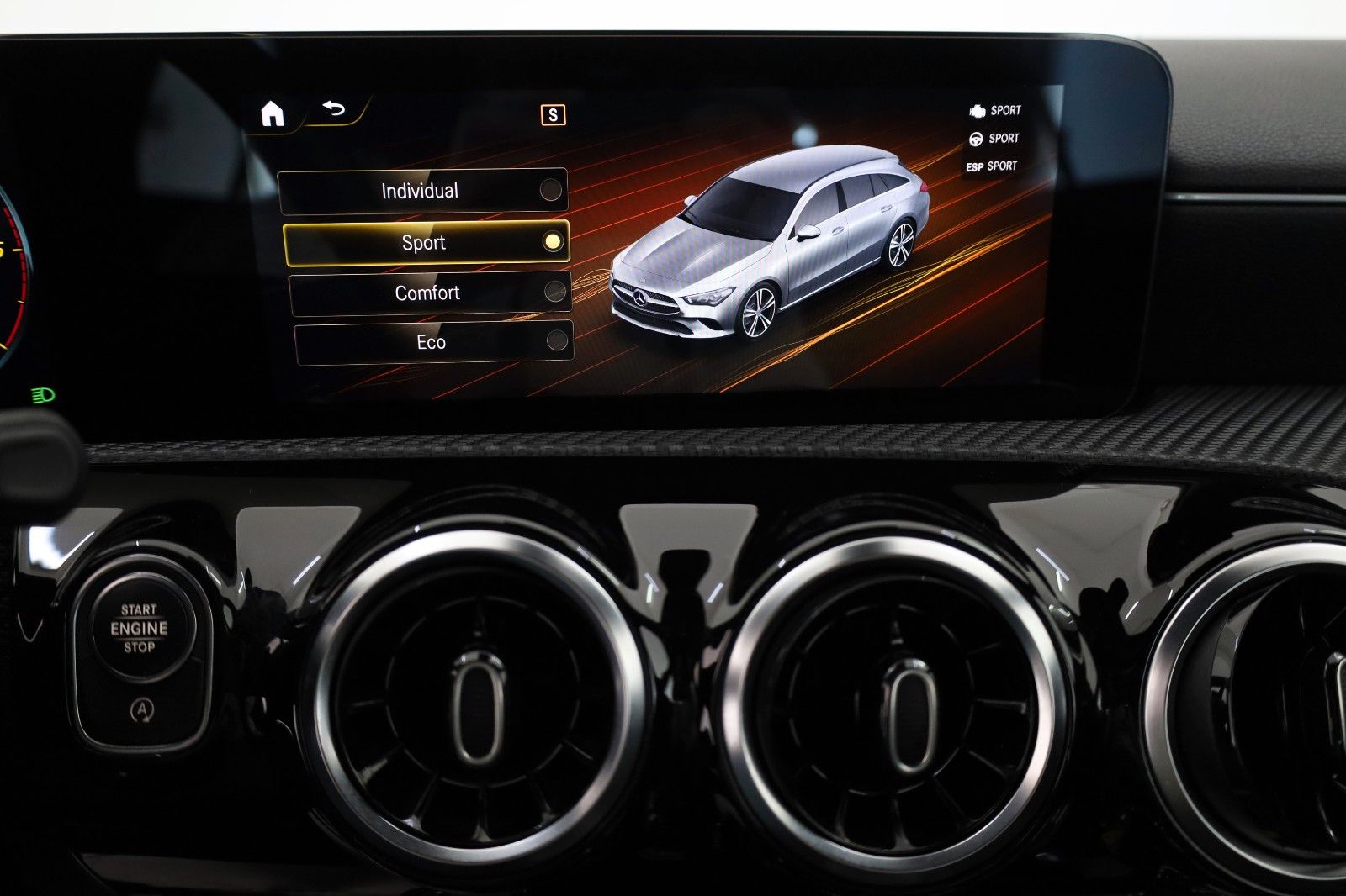 Fahrzeugabbildung Mercedes-Benz CLA 200d SB,Navi,LED,Kamera,Park Paket,AHK el.