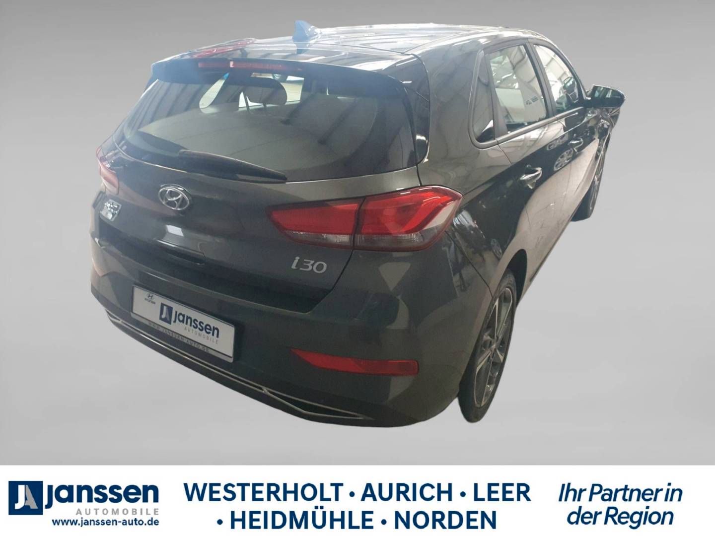 Fahrzeugabbildung Hyundai i30 FL TREND Navigationspaket