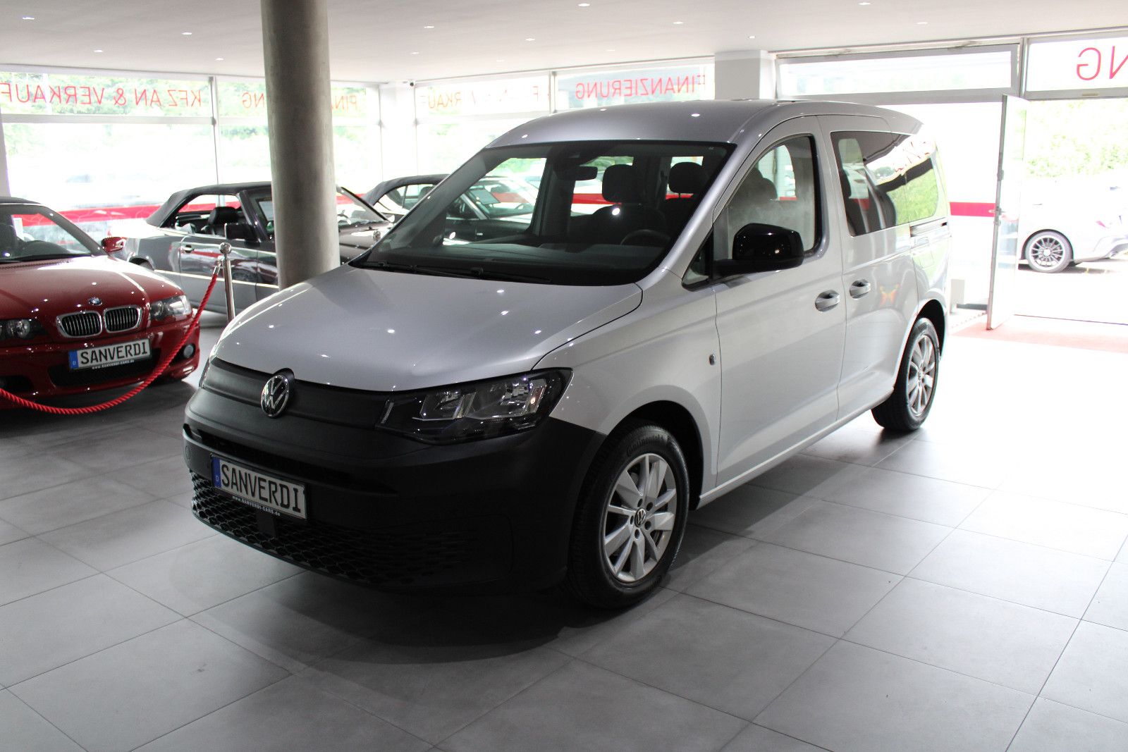 VW Caddy 2.0 TDI NAVI VIRTUAL PDC RFK EURO 6