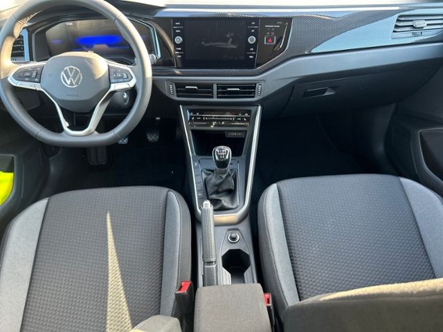 Fahrzeugabbildung Volkswagen Taigo 1,0 TSI LED-MATRIX NAVI APP CONNECT ALU PD