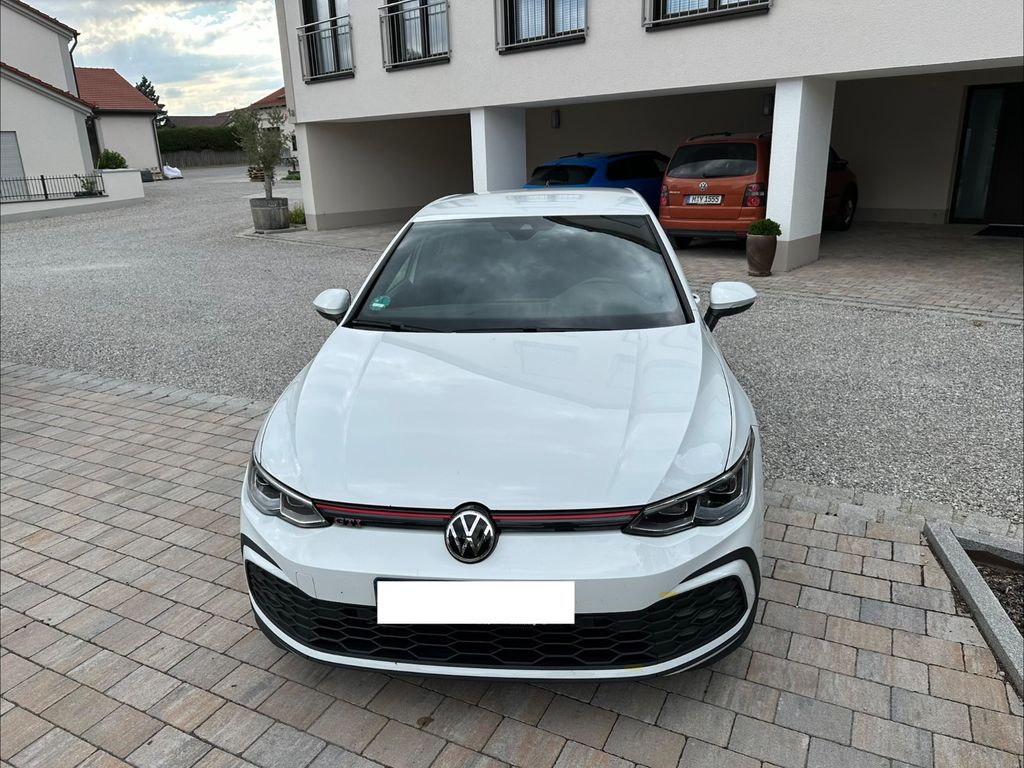 Image of Volkswagen Golf