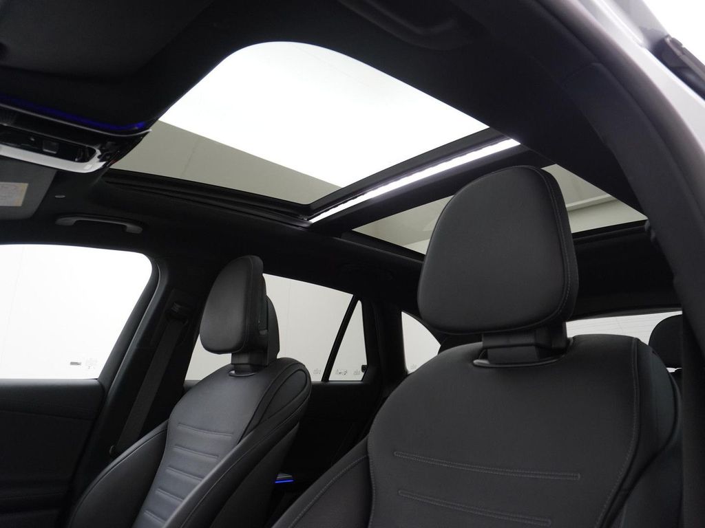Mercedes-Benz GLC 300 300e 4MATIC AMG Line panorama dach
