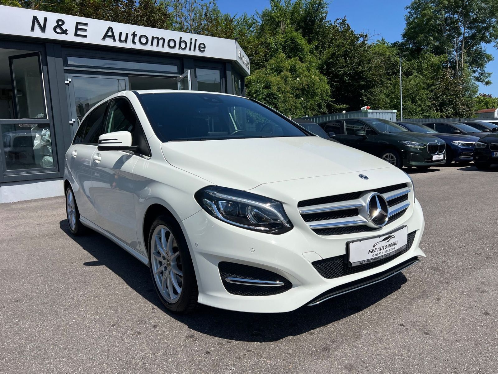 MERCEDES-BENZ B 220 4Matic Edition B