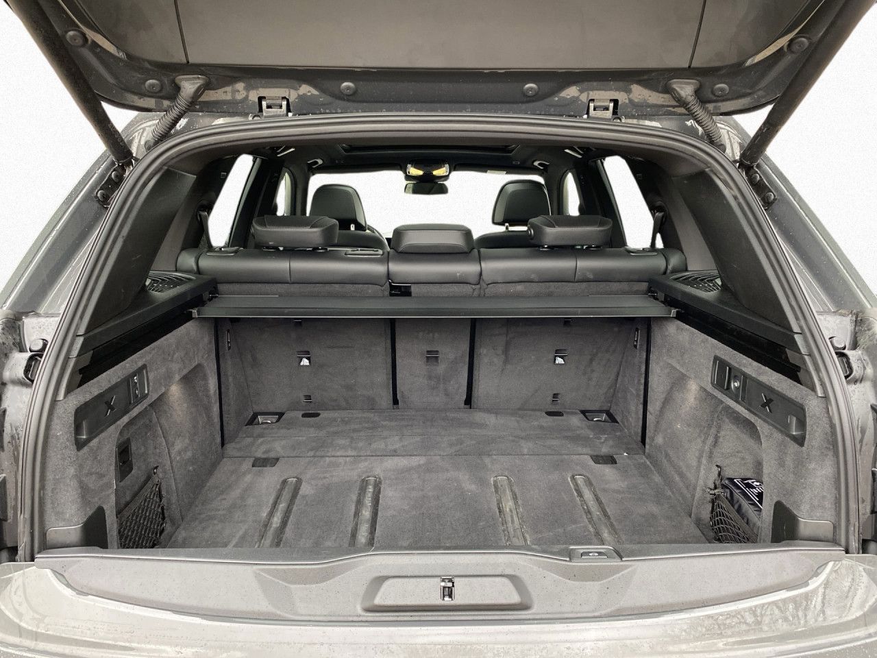 BMW X5 M60 - Bild 16