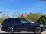 BMW X5 M60i Pro Standh.KomfS+Mass.ACC AHK Ha/Ka.22" - BMW X5 M60 Jahreswagen