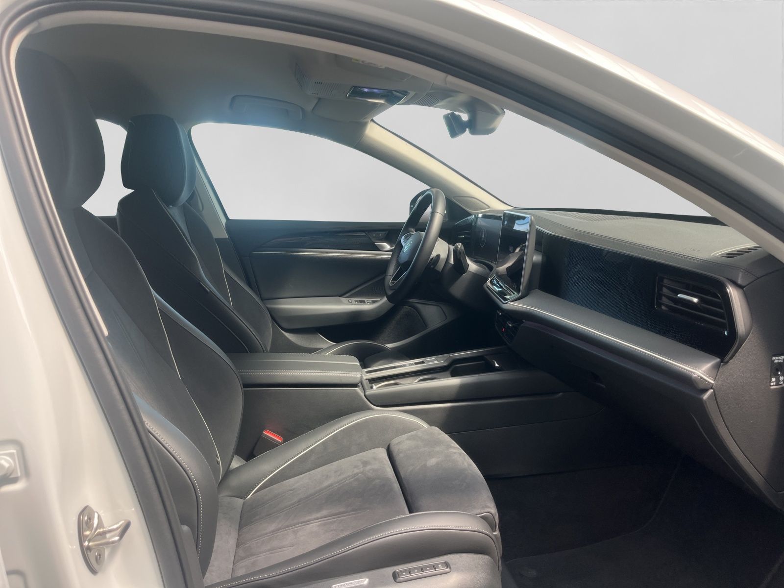 Volkswagen Passat Variant - Bild 5