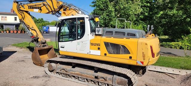 Liebherr R 926 mit 3 D Steuerung Trimble