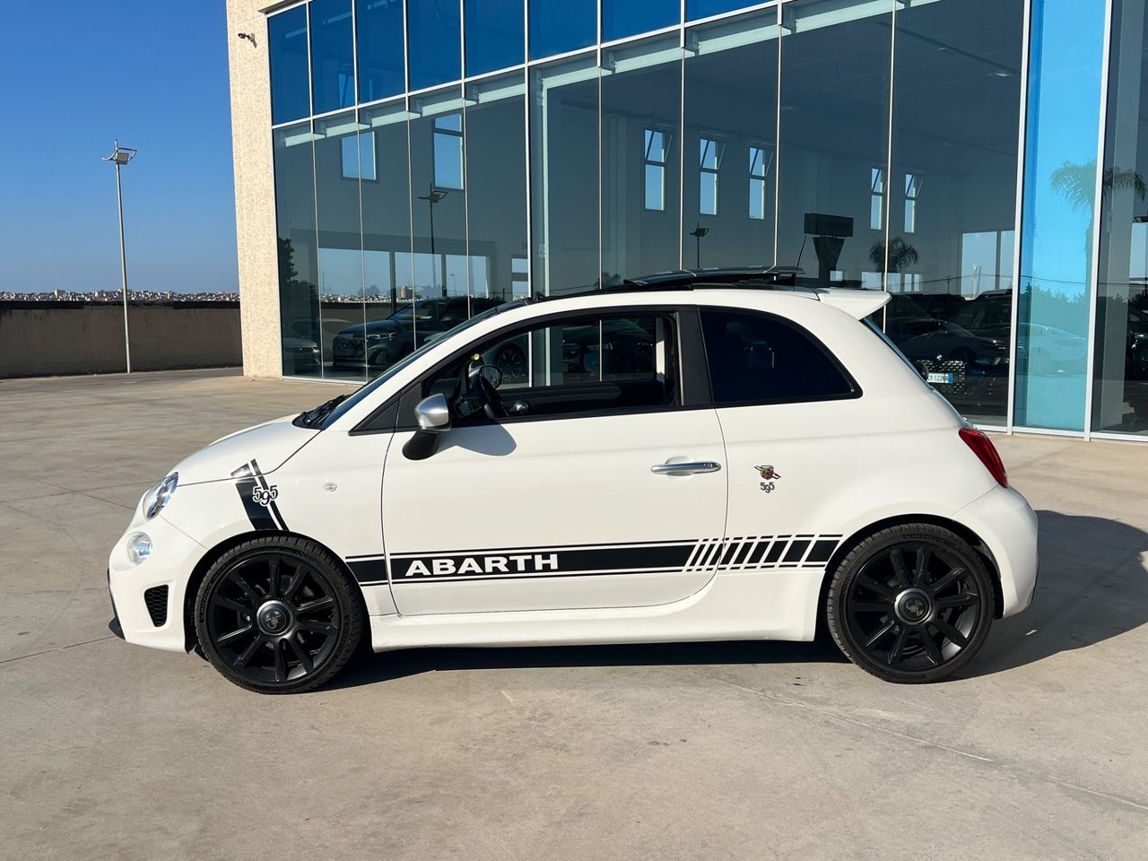 Abarth 595 1.4 165CV T-Jet Turismo imagem 2