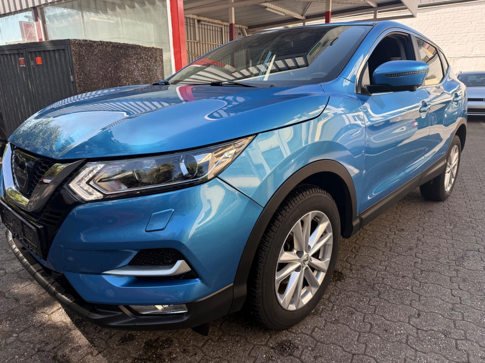 Nissan Qashqai N-Connecta Scheckheft gepflegt