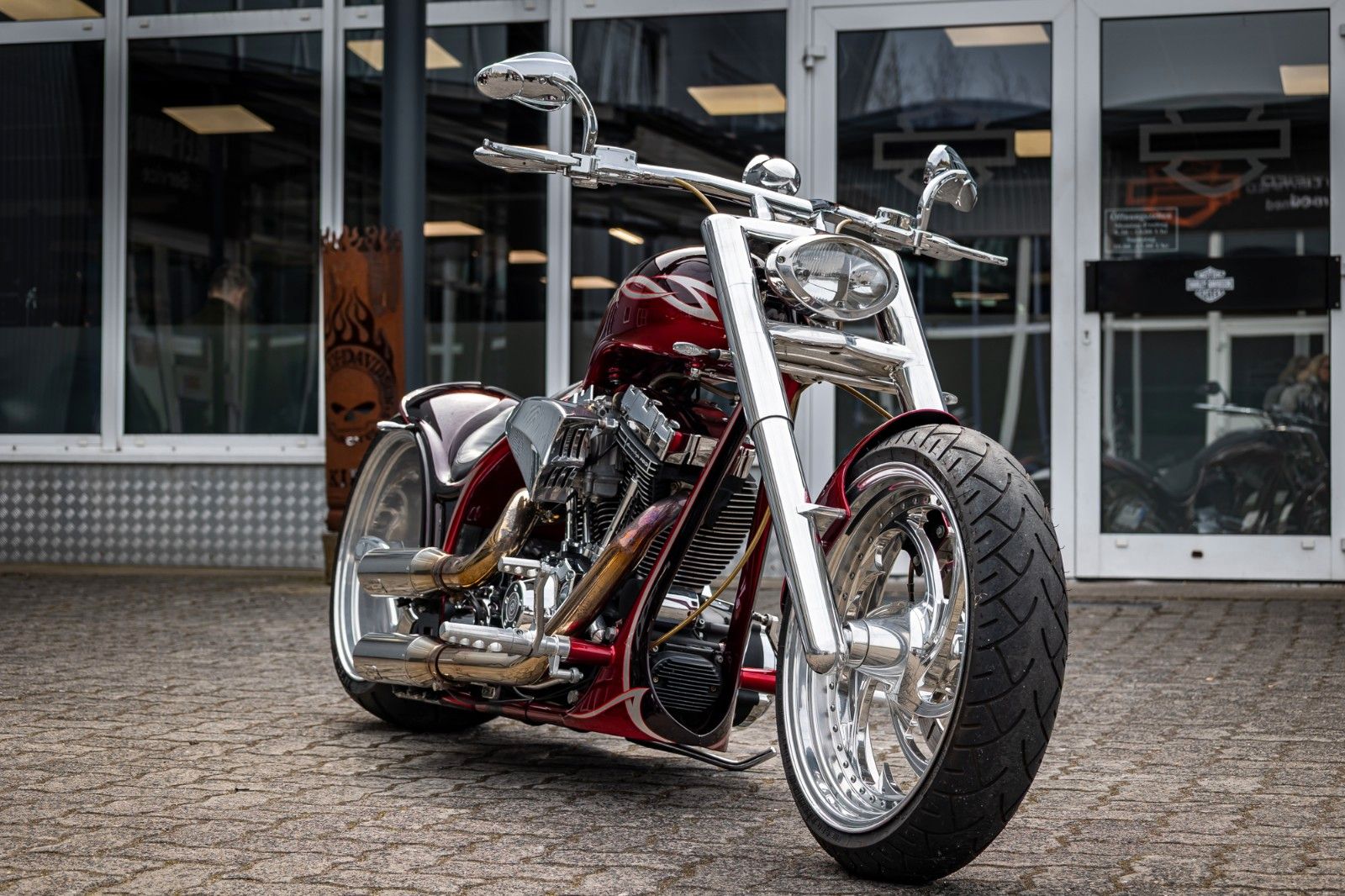 Fahrzeugabbildung Harley-Davidson THUNDERBIKE RED SCORPION FREESTYLYE 103