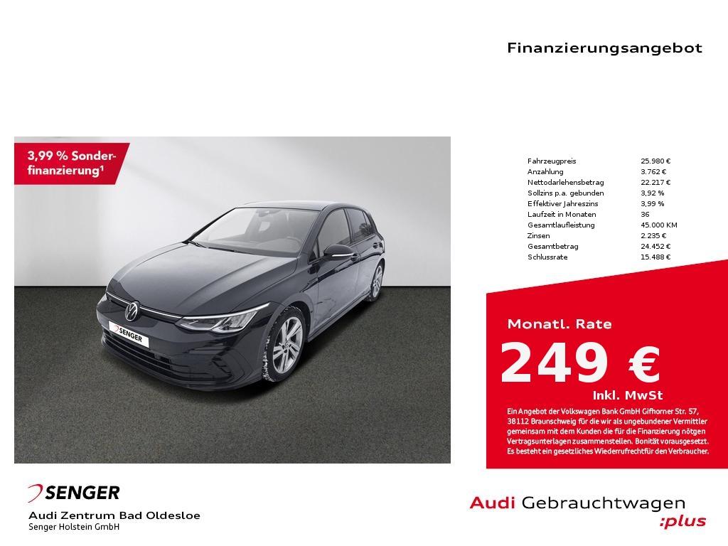 Volkswagen Golf VIII 1.5 eTSI R-Line Nav Pano AHK SHZ APP