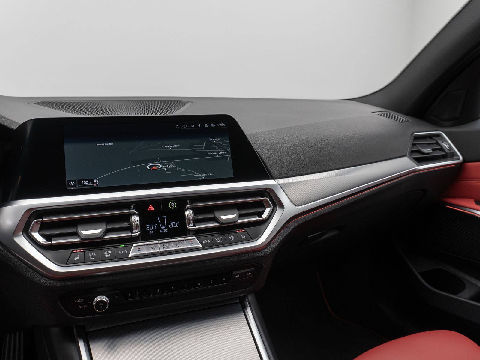 Fahrzeugabbildung BMW 330i xD SportLine Laser DAB HiFi PDC AHK Komfort