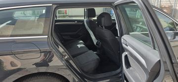 Volkswagen Passat Variant - 5