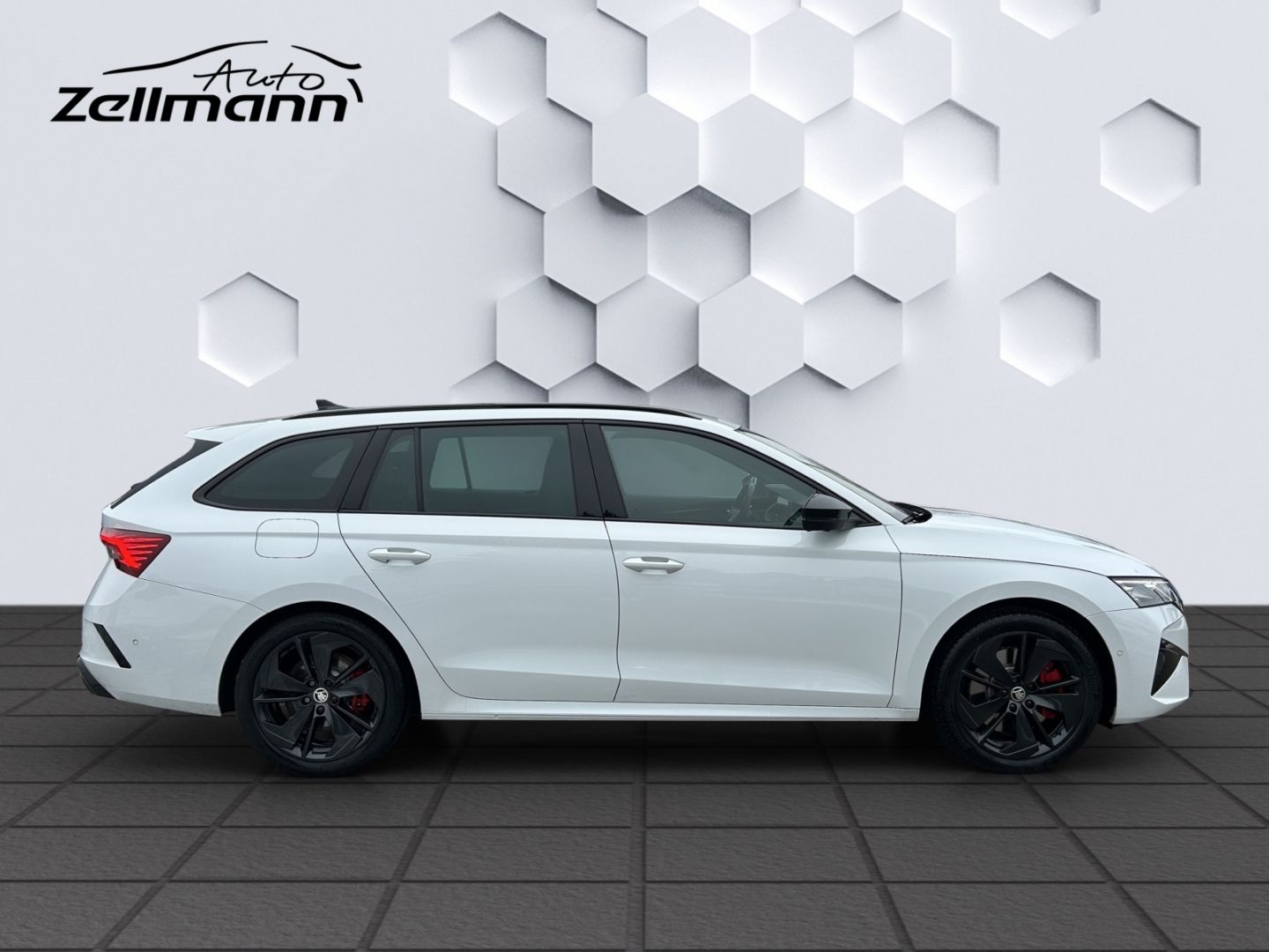 Octavia 2.0TSI 195 kW Combi RS DSG PanoDach HuD