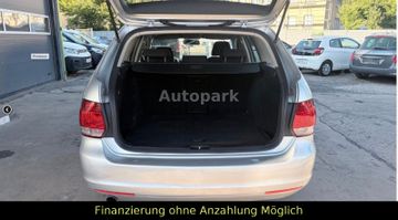 Volkswagen Golf - 5