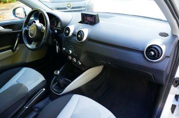 Fahrzeugabbildung Audi A1 Sportback ambition#Xenon#Navi'47Tkm