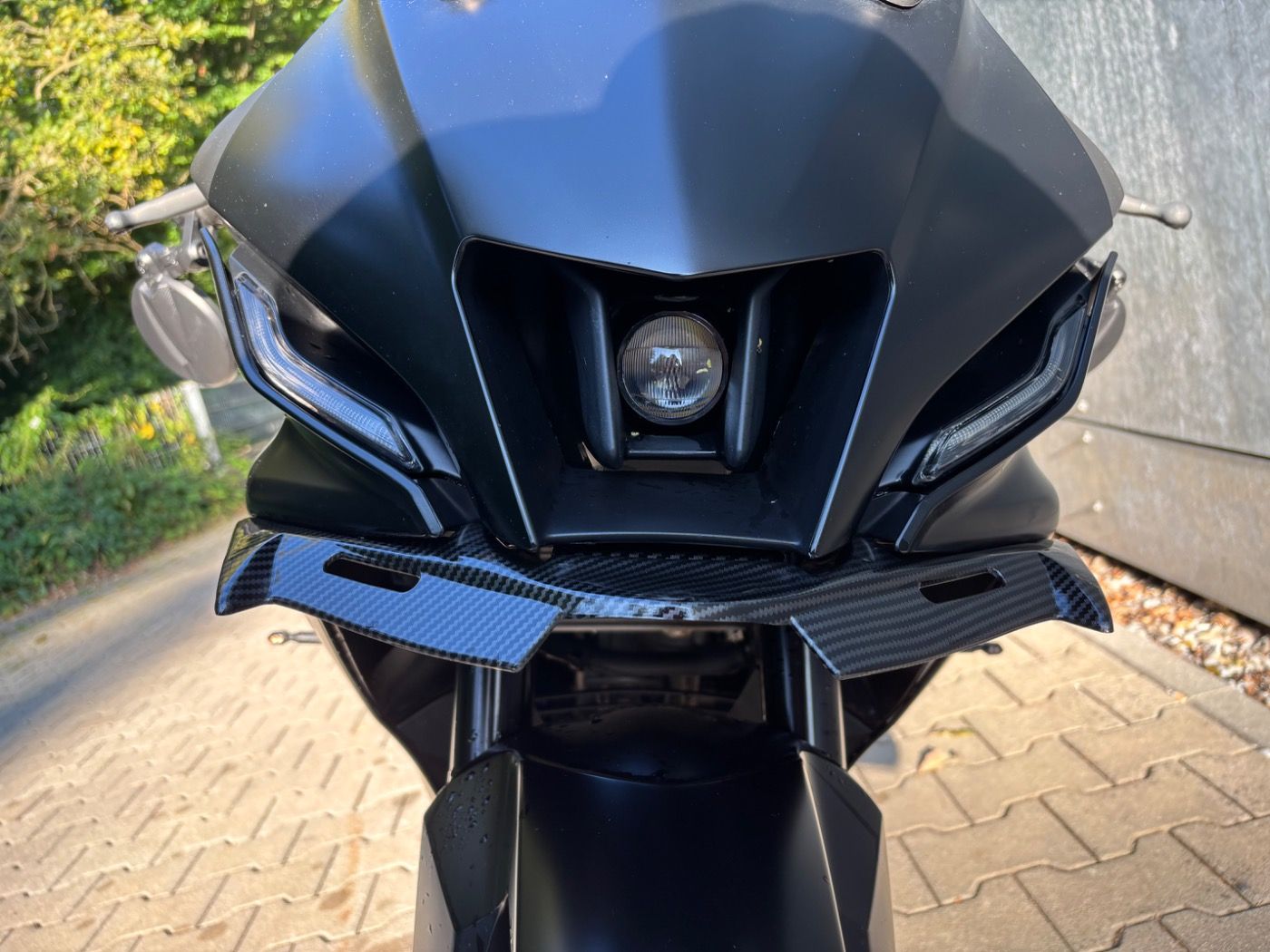 Fahrzeugabbildung Yamaha YZF-R125 viel Zubehör MIVV Endschalldämpfer