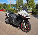 Aprilia SRV 850 - gigantischer Großroller - Offers
