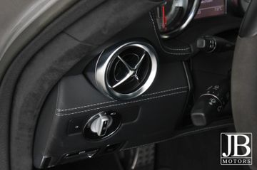 Fahrzeugabbildung Mercedes-Benz SLS AMG Coupe Kermikbremsen Bang&Olufsen