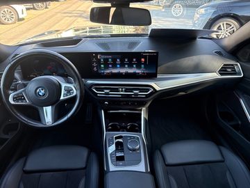 BMW 330e xDrive Limousine M Sportpaket HiFi DAB LED
