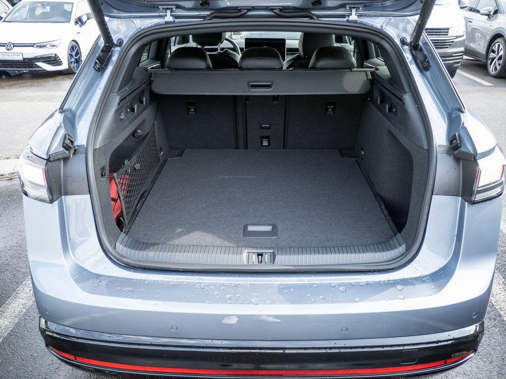 Volkswagen ID.7 Tourer Pro 210/77 Climatronic PDC SHZ