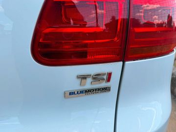 Volkswagen Tiguan - 9