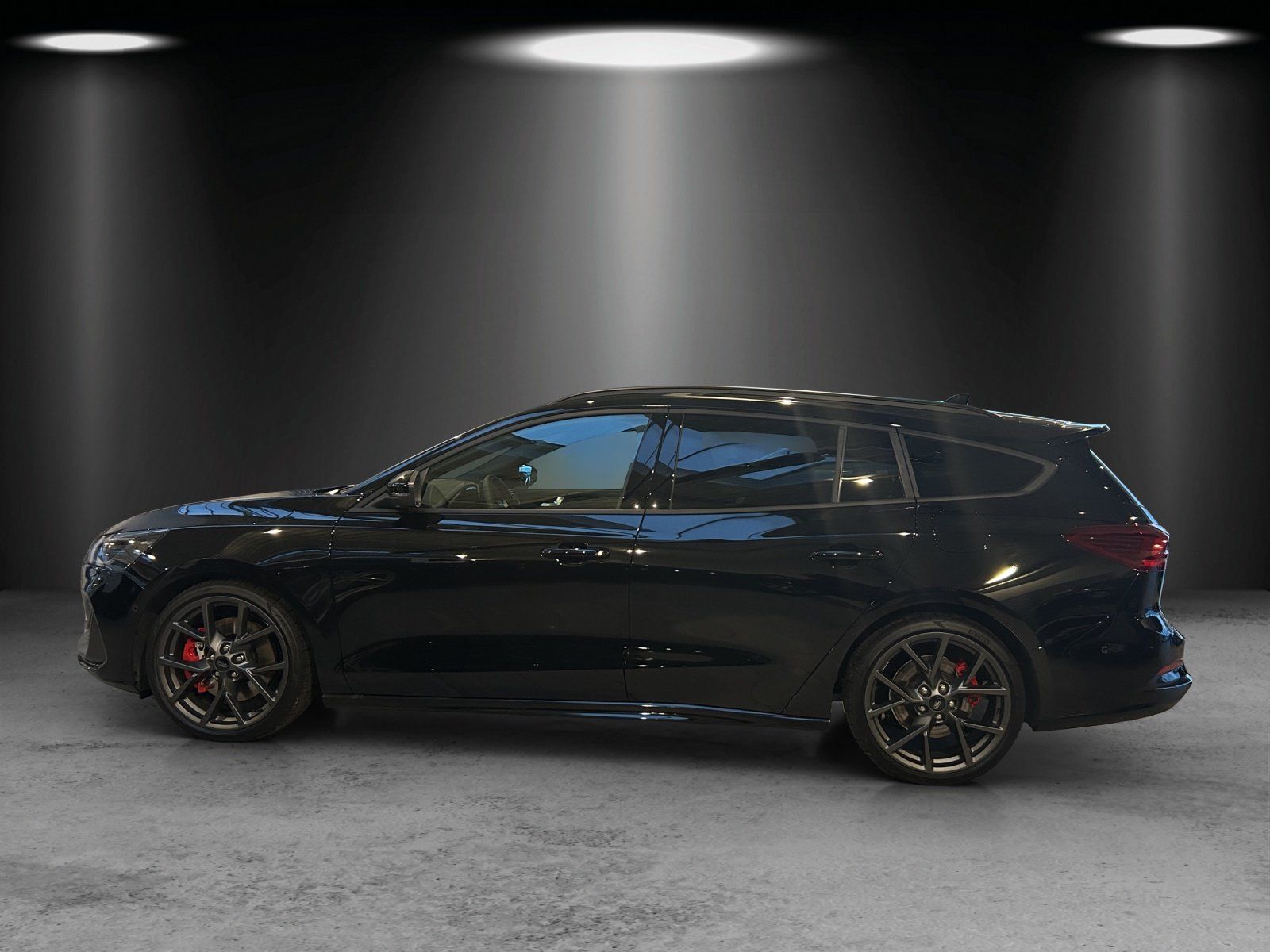 Fahrzeugabbildung Ford Focus ST X 280PS B&O Winter Pa. Pano Dach Winter