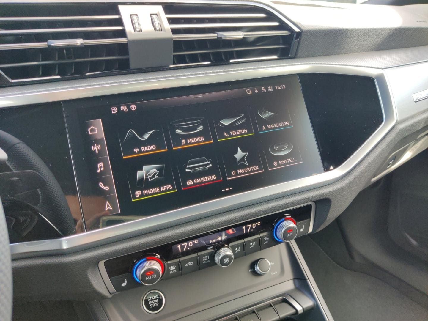 Fahrzeugabbildung Audi Q3 SUV S line Q3 35 TDI, 19", Assistenzpak, Navi