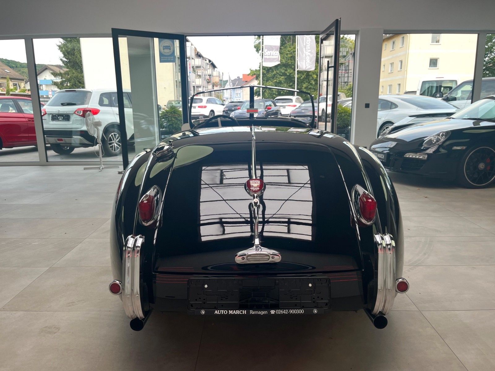 Fahrzeugabbildung Jaguar XK 140 SE-C OTS Roadster