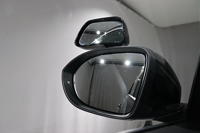 T-Roc 2.0 TDI LIFE FAHRSCHULUMBAU ACC LED AHK BT
