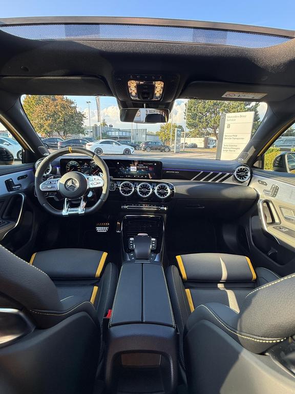 Mercedes-Benz A 45 AMG