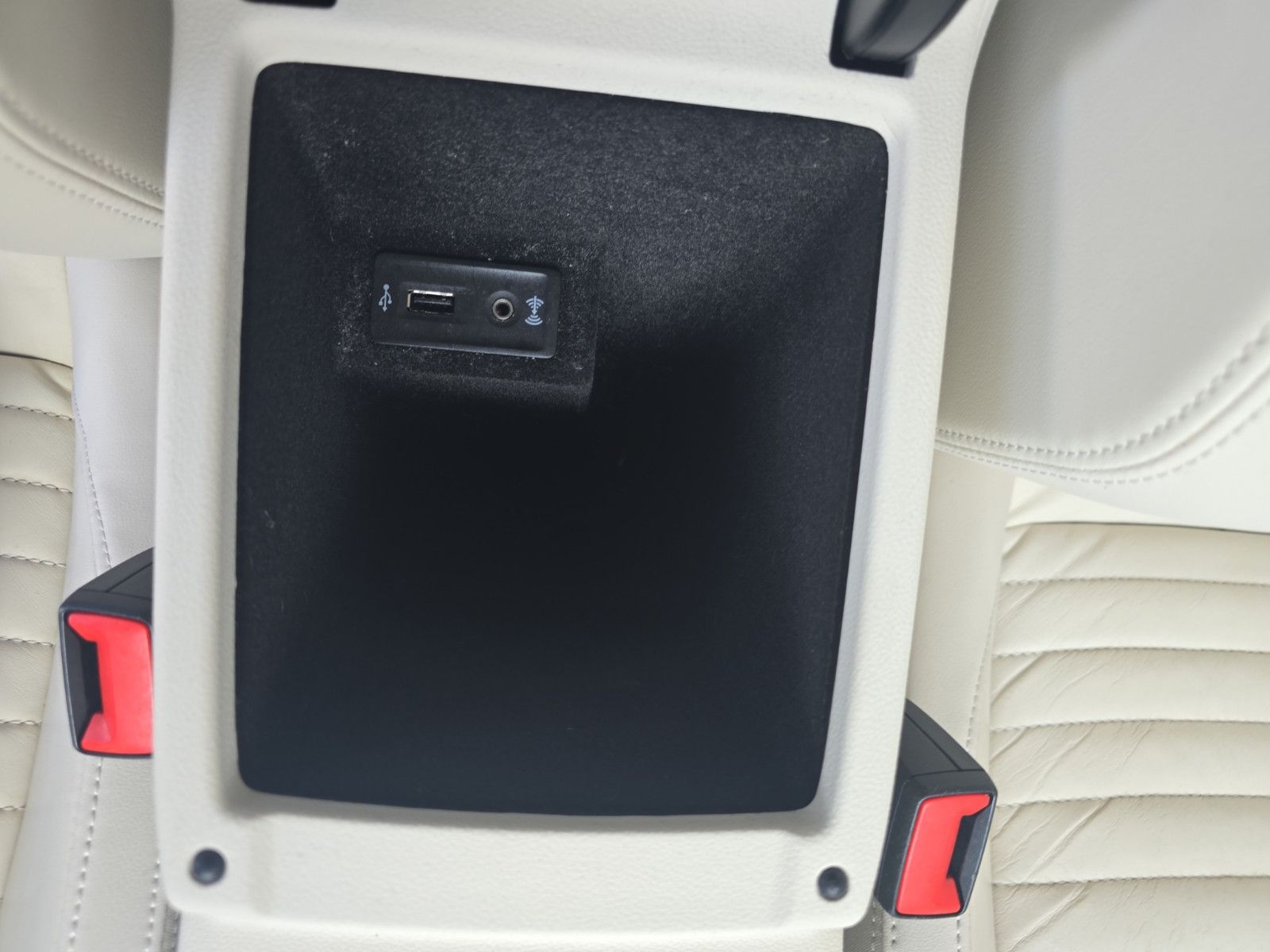 Fahrzeugabbildung Volkswagen Passat Variant Alltrack BMT/Start-Stopp 4Motion