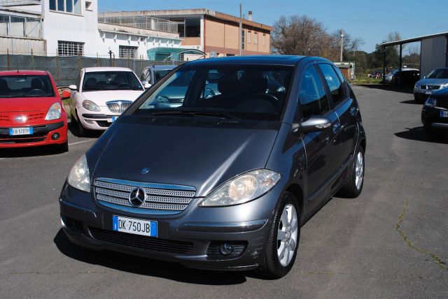 Mercedes-Benz MERCEDES CLASSE A 1.5 95 CV OK NEOPATENTATI