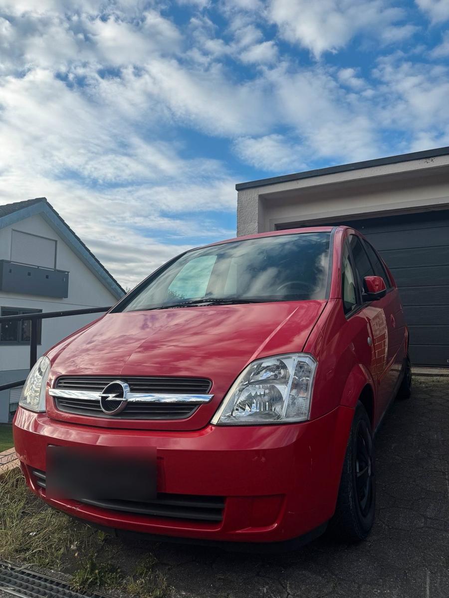 Opel Meriva 2005 — rear view