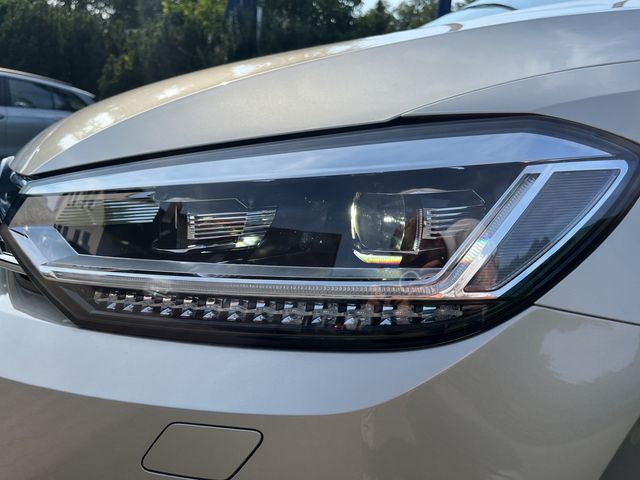 Touran 2.0 TDI Highline BMT