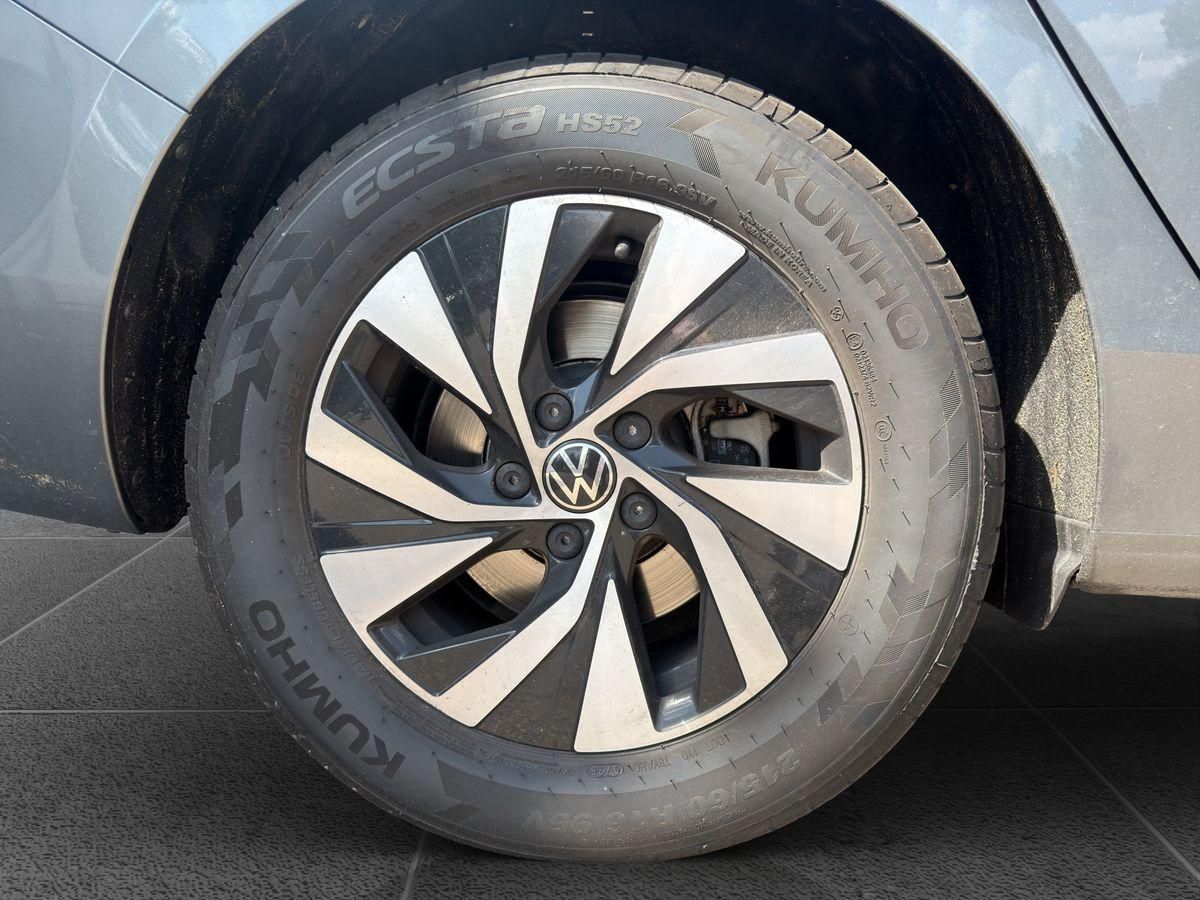 Fahrzeugabbildung Volkswagen Passat Variant Business 2.0 TDI 110 kW