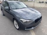 BMW 120d Baureihe 1 Lim. 5-trg. Automatik Leder - BMW 120 aus 2012
