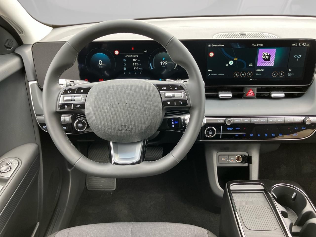 Fahrzeugabbildung Hyundai IONIQ 5 DYNAMIQ, *el. Heckklappe, LED-Paket* *SH