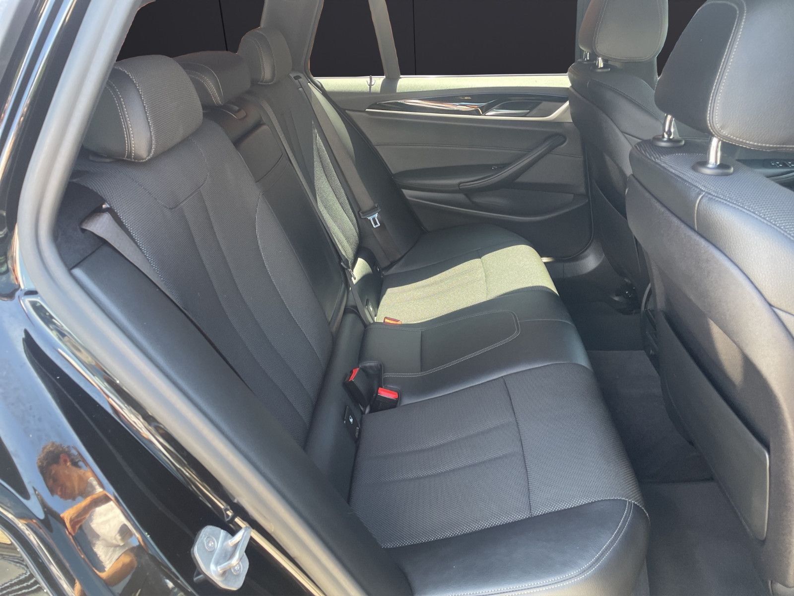 Fahrzeugabbildung BMW 520d Touring xDrive/Sport Line/ACC/Ambiente/AHK