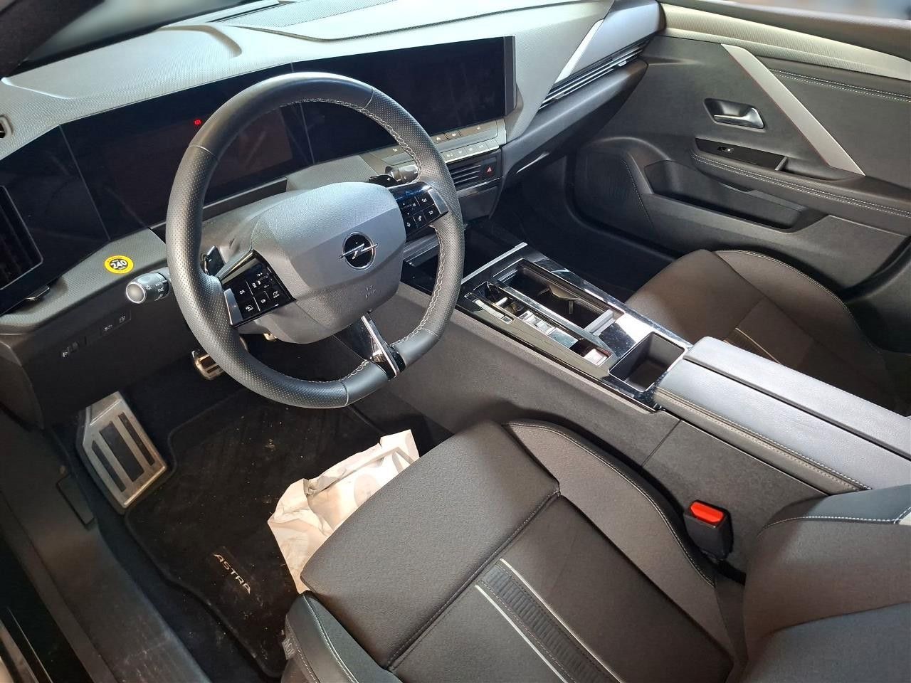 Fahrzeugabbildung Opel Astra L Lim. 1.6 HYBRID GS SPORT NAVI/LED/SPORT