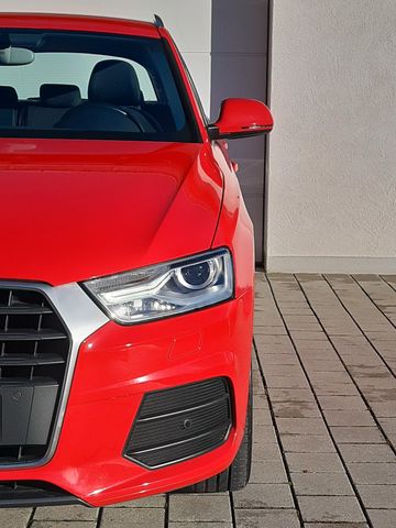 AUDI Q3 2.0TDI/184PS/Quattro/Sport/PDC/Eu6/Navi/Xenon
