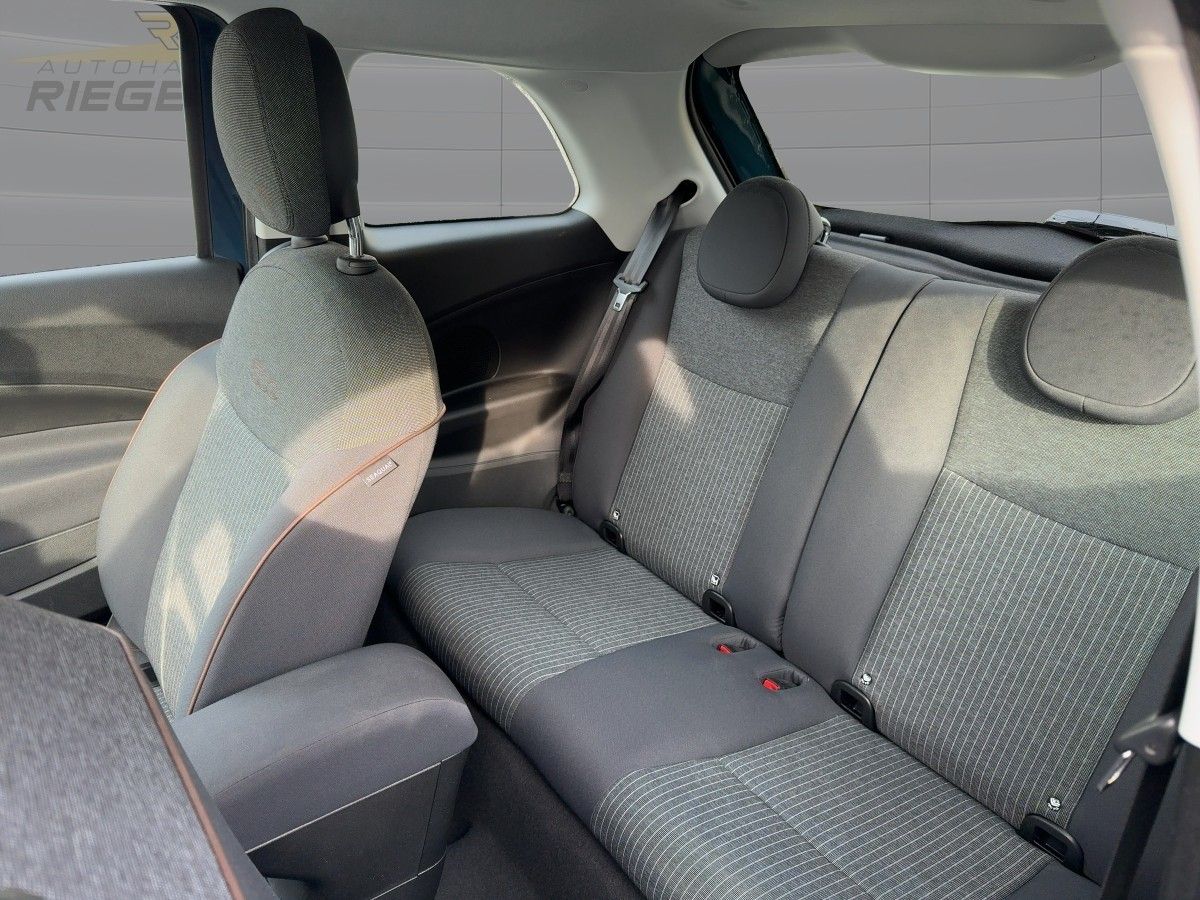 Fahrzeugabbildung Fiat 500 e Lim. Icon