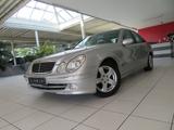 Mercedes-Benz E 220 Lim. Navi Leder Xenon PDC SHZ Autom. - Mercedes-Benz E-Class aus 2002