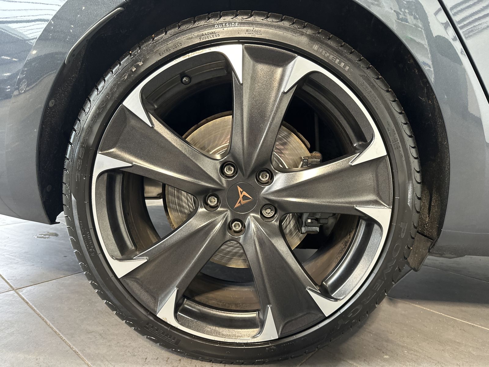 Fahrzeugabbildung CUPRA Leon Sportstourer 1.4 e-Hybrid NAV+LED+VCOCK+AHK
