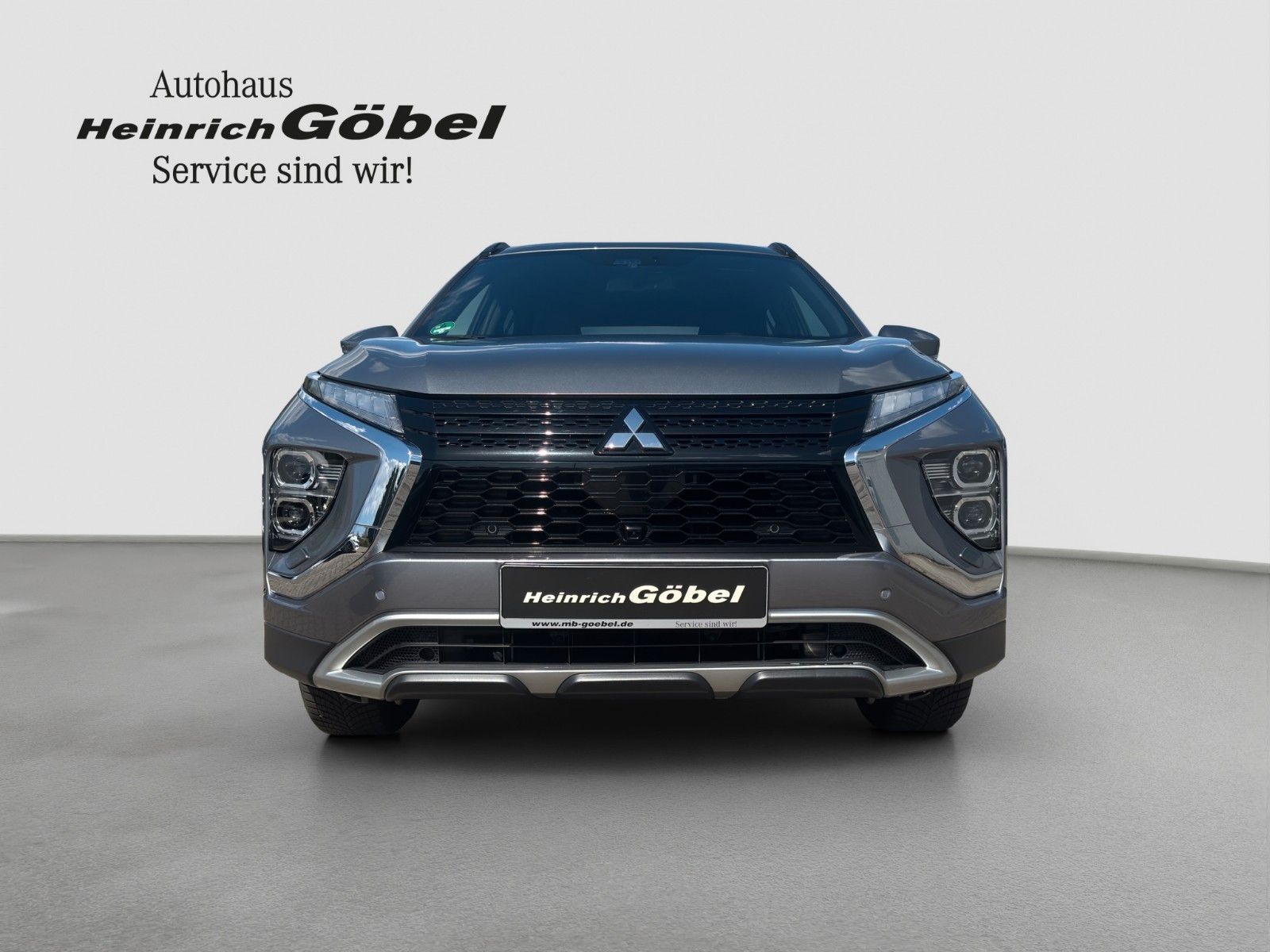 Fahrzeugabbildung Mitsubishi Eclipse Cross 2.4 PHEV 4WD Plus mit Intro-Paket