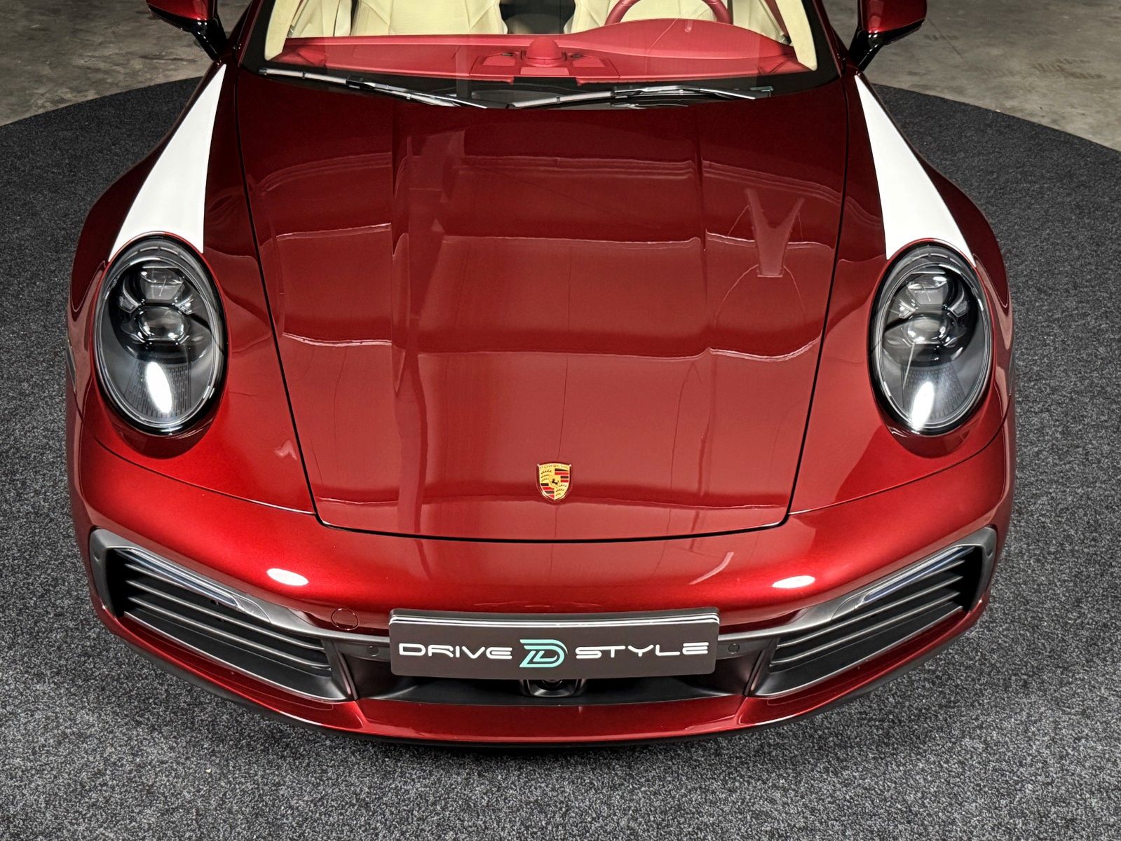 Fahrzeugabbildung Porsche 911 Targa 4 S Heritage + Lift + Approved + PCCB
